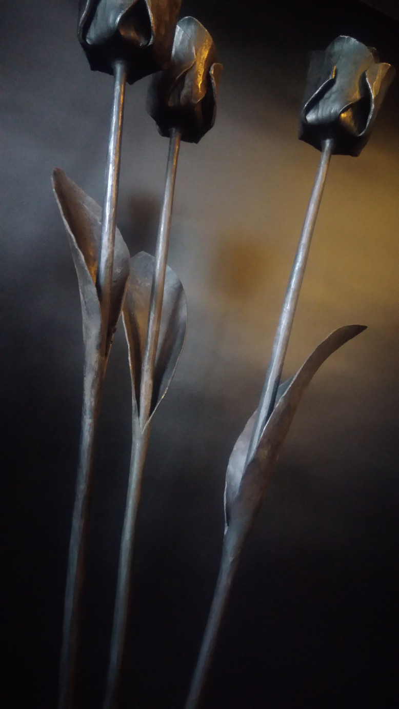 Sculpture en fer forgé, tulipes